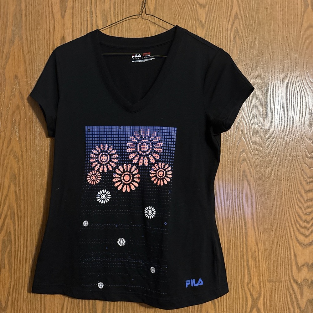 FILA Women's Black Graphic Tee Size L